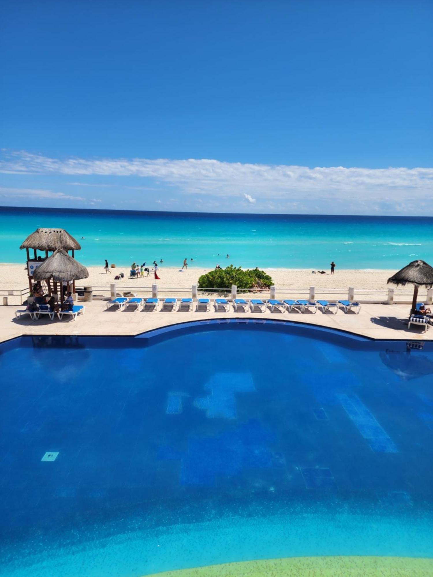 Marlin Turquesa Departamentos Frente Al Mar Apartment Cancún Exterior foto